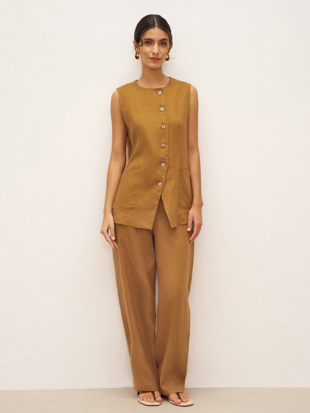 100% Linen Arc-Placket Button-Front Vest ELFRIDA Ochre