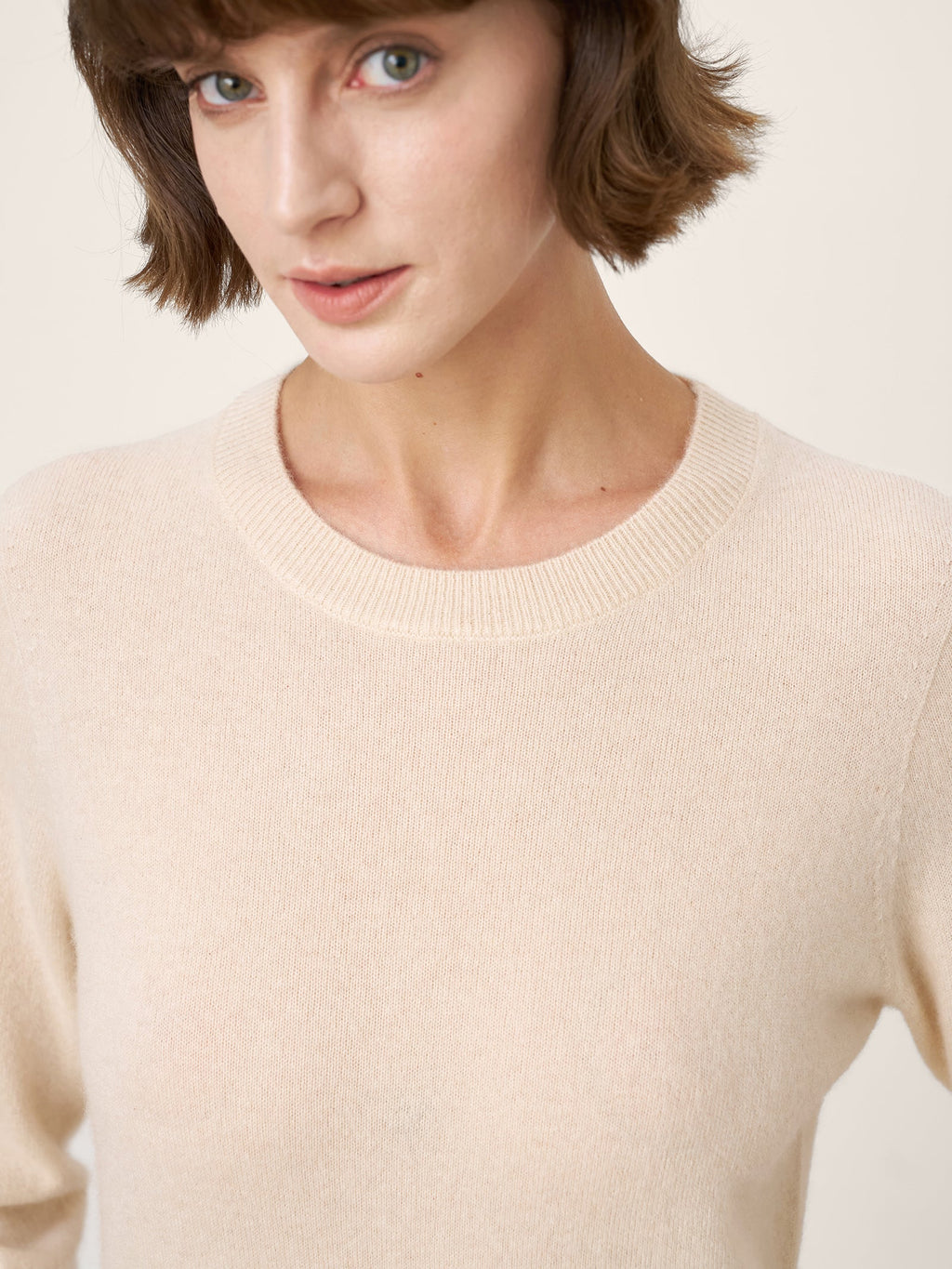 100% Mongolian Cashmere Seamless Ribbed Trims Crewneck Sweater TAWNY
