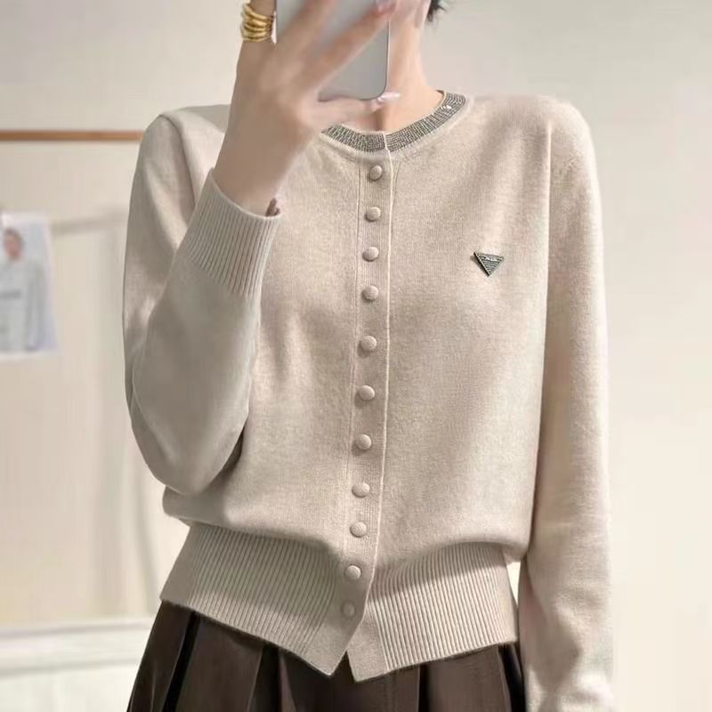 Womens Round-Neck, Diamond-Embellished, Solid-Colored Knit Cardigan Oats