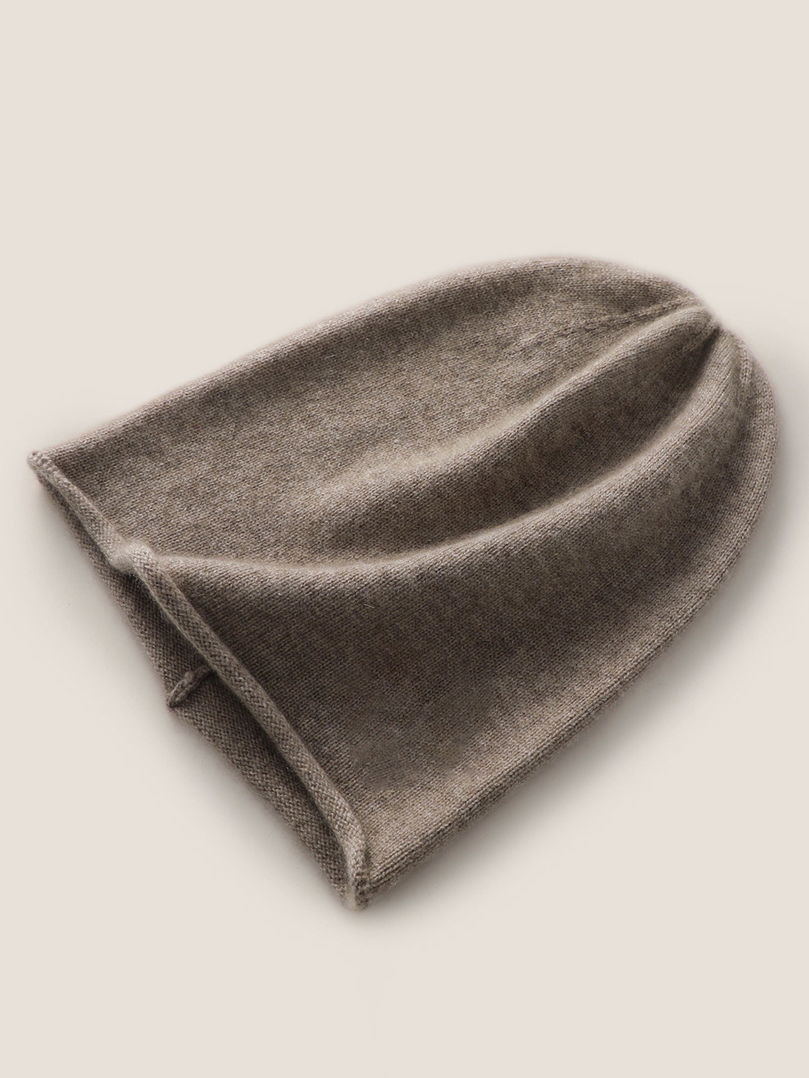 100% Cashmere Dense-Knit Slouchy Beanie Deep Camel One Size