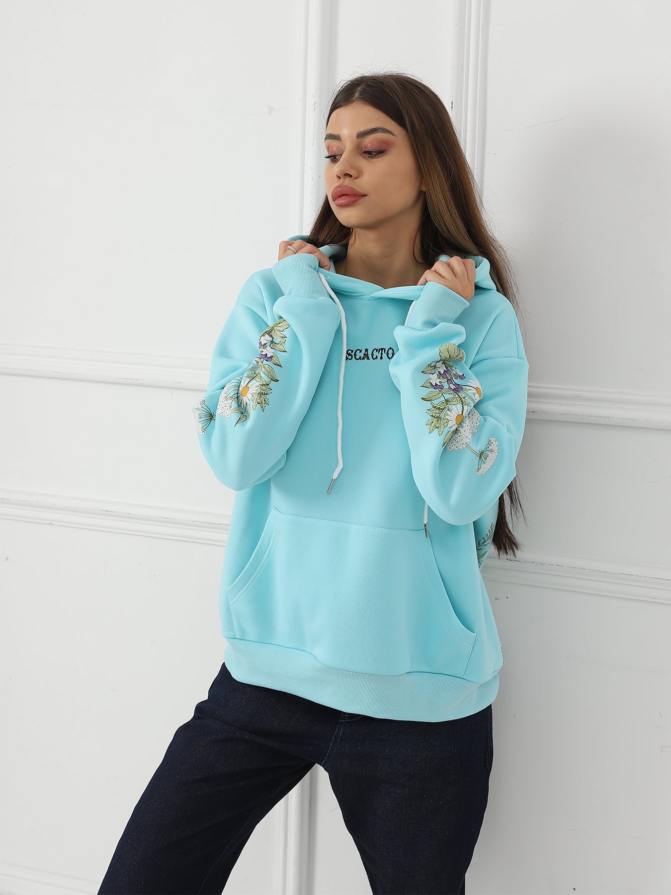 Women's Solid Color Floral Long Sleeved Sweatshirt Blue